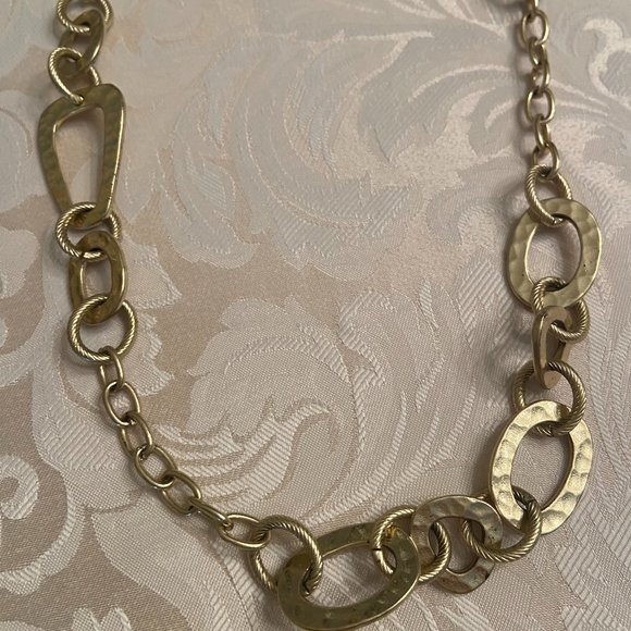 Lia Sophia Hammered Gold Tone Link Necklace - Picture 3 of 4